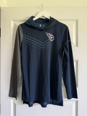 Women's Nike Navy/Heathered Charcoal Tennessee Titans Chevron Hoodie Performance